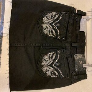 NWT Miss Me mid rise mini skirt with embellised pockets.